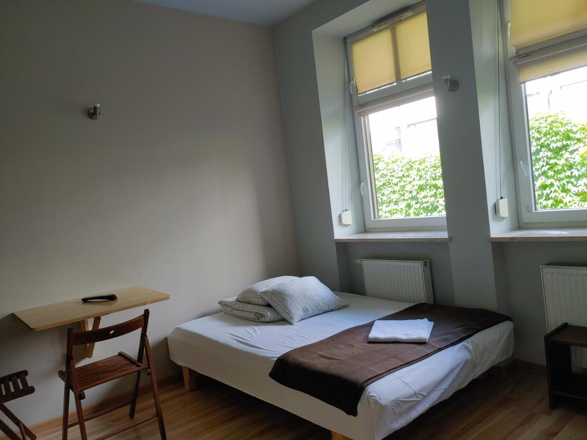 999 Aparthostel Krakau Exterior foto