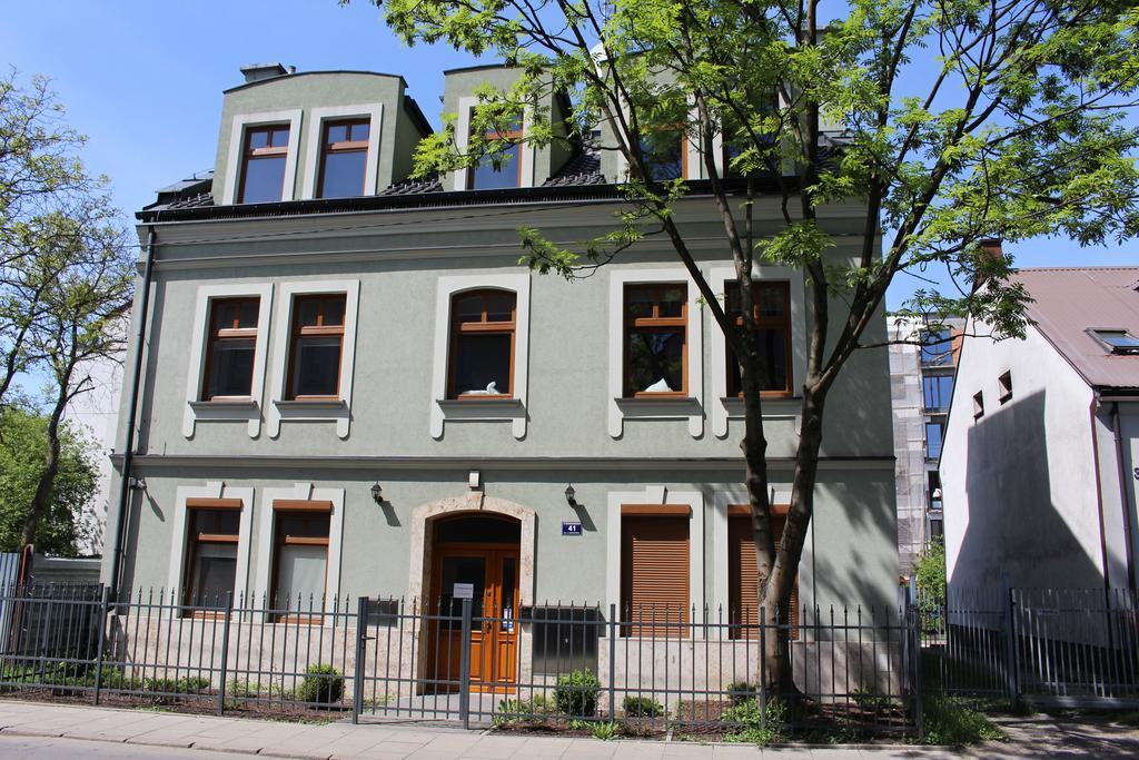 999 Aparthostel Krakau Exterior foto