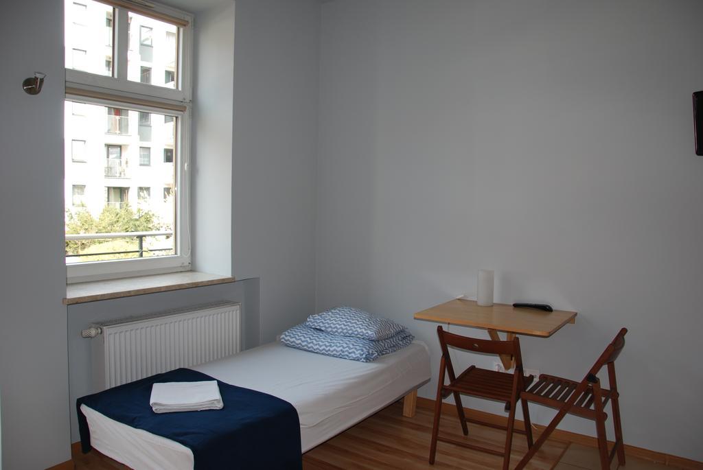 999 Aparthostel Krakau Exterior foto
