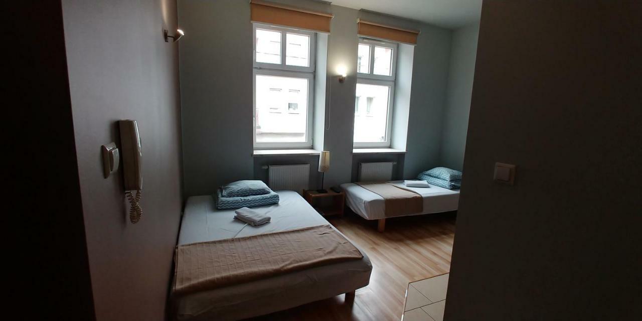 999 Aparthostel Krakau Exterior foto
